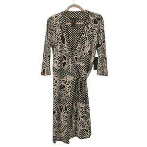 White and Black White House Black Market Women's Reversible Wrap Dress